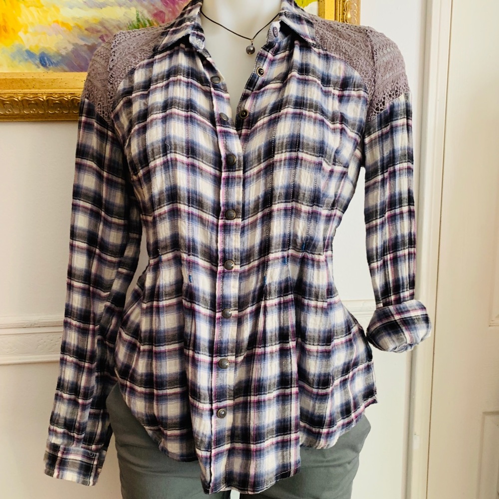 “Free People “ snap up, lace insets, plaid shirt!